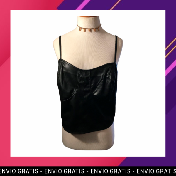 Top cuerina con sierre y tiras