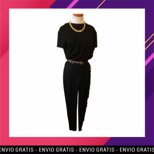 Enterizo con Corte en Pierna