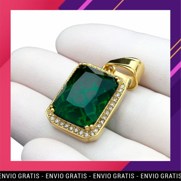 Cadena de Acero en Oro y Piedra Verde